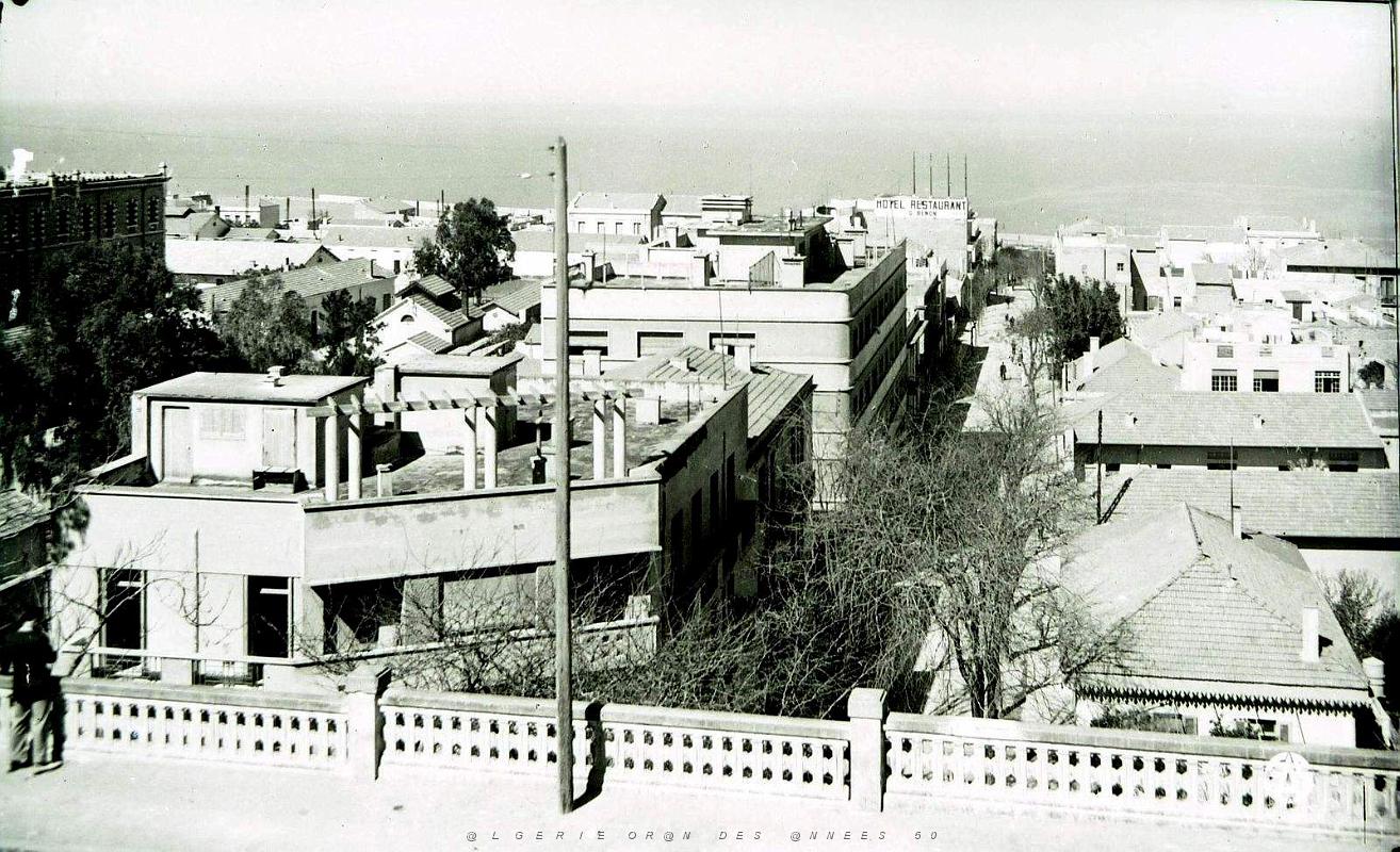 Mostaganem 525- Avenue Raynal COLLECTION DES AMIS DE ND DE SANTA CRUZ.JPG